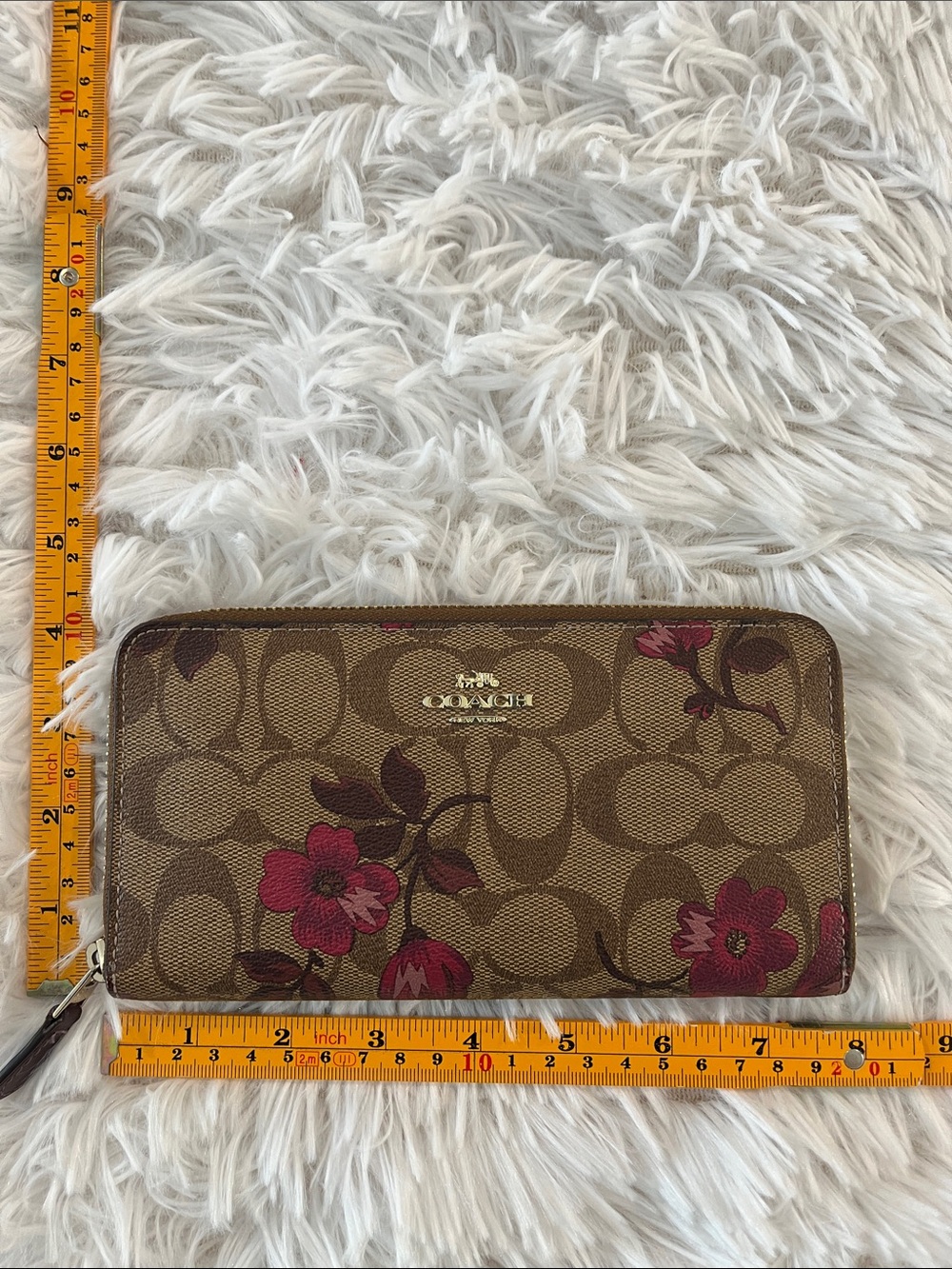 Coach Women's Accordion Zip Wallet In Signature Canvas Leather in floral